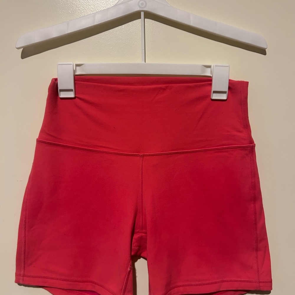 SOLD Lululemon Align High Rise shorts 6” in Lipgloss
